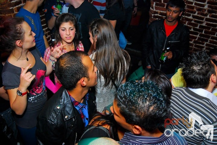 Friday Night @ Escape, 