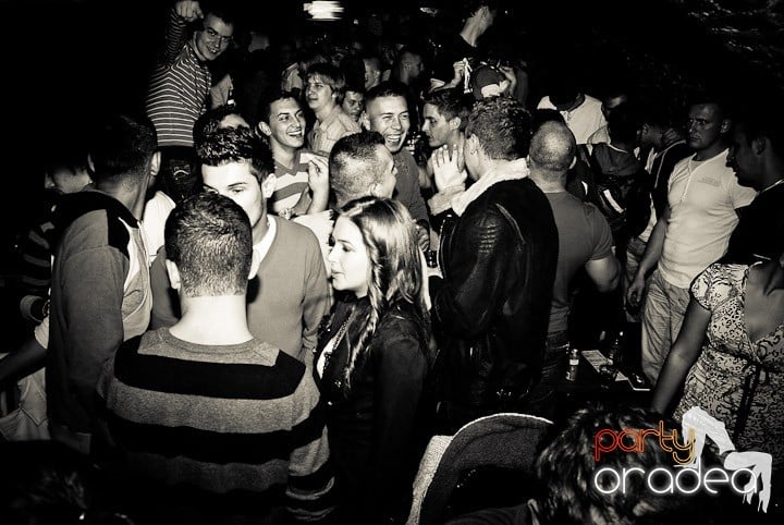 Friday Night @ Escape, 