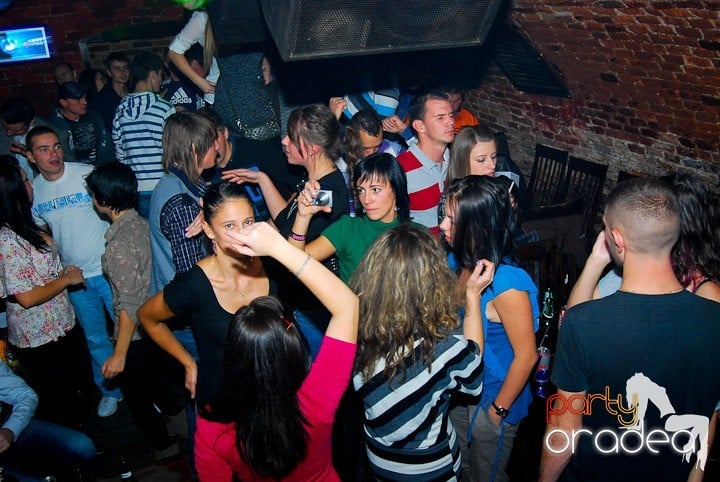 Friday Night @ Escape, 