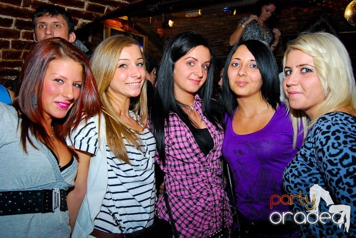 Friday Night @ Escape, 