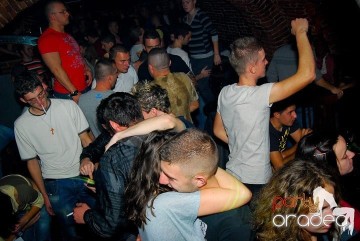 Friday Night @ Escape, 