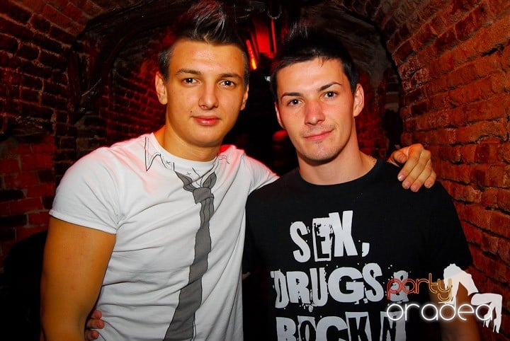 Friday Night @ Escape, 