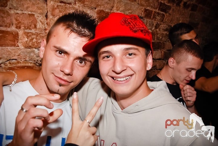 Friday Night Fever @ Club Escape, 