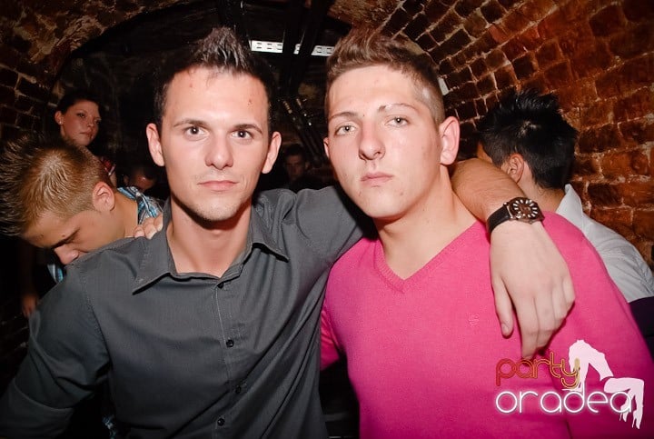 Friday Night Fever @ Club Escape, 