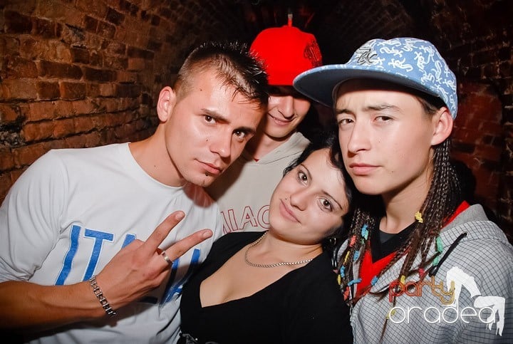 Friday Night Fever @ Club Escape, 