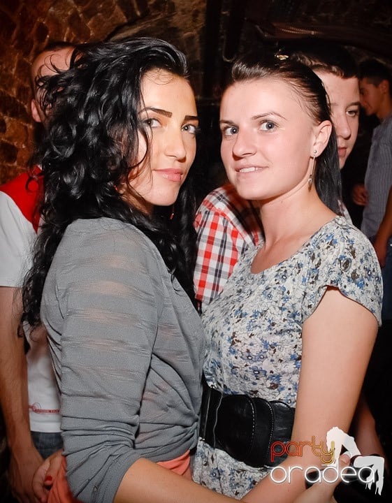 Friday Night Fever @ Club Escape, 