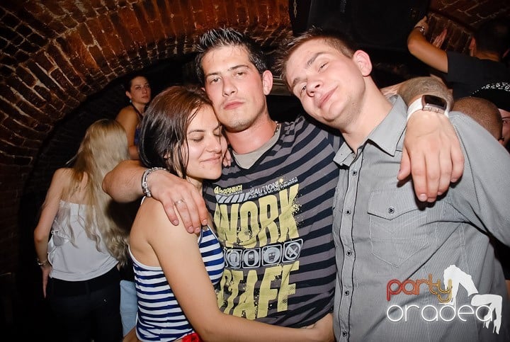 Friday Night Fever @ Club Escape, 