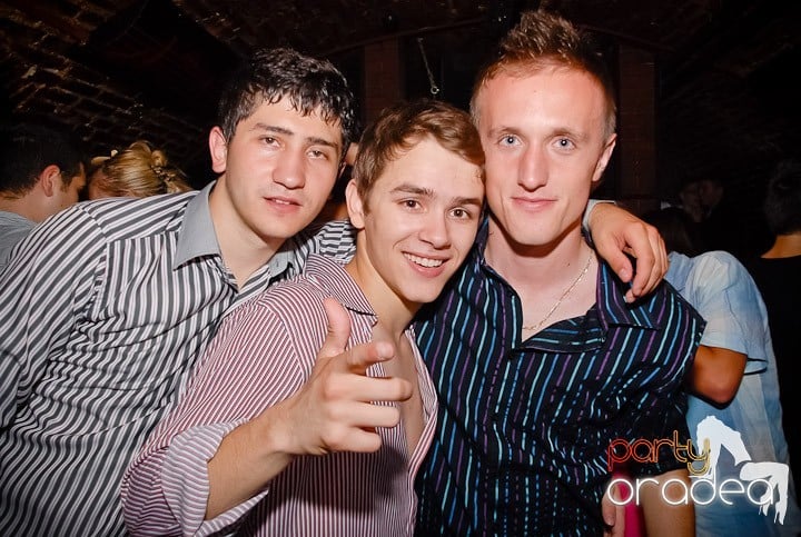 Friday Night Fever @ Club Escape, 