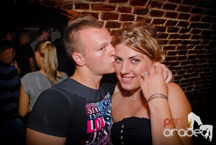 Friday Night Fever @ Club Escape, 