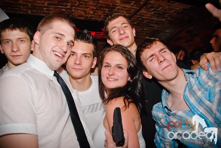 Friday Night Fever @ Club Escape, 