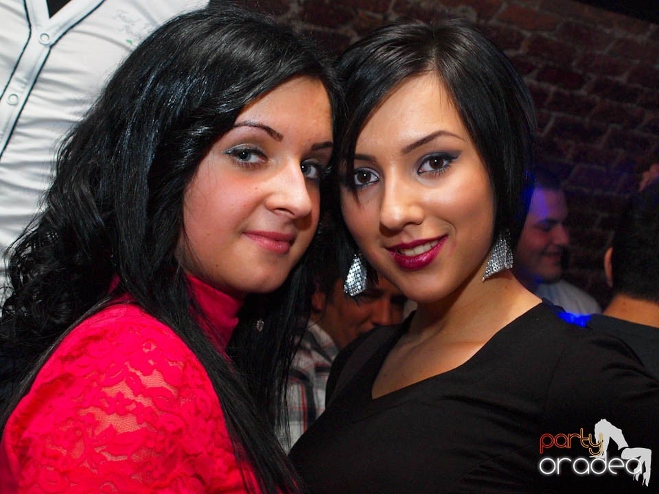 Friday Night Fever în Club Escape, 