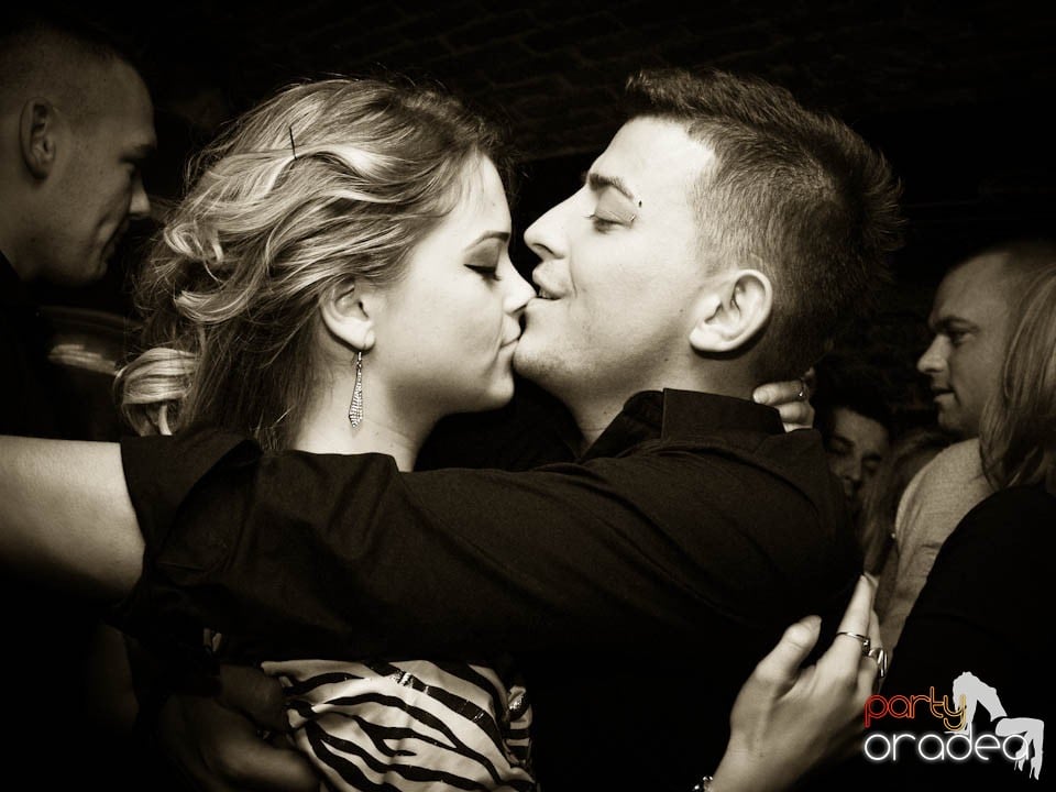 Friday Night Fever în Club Escape, 