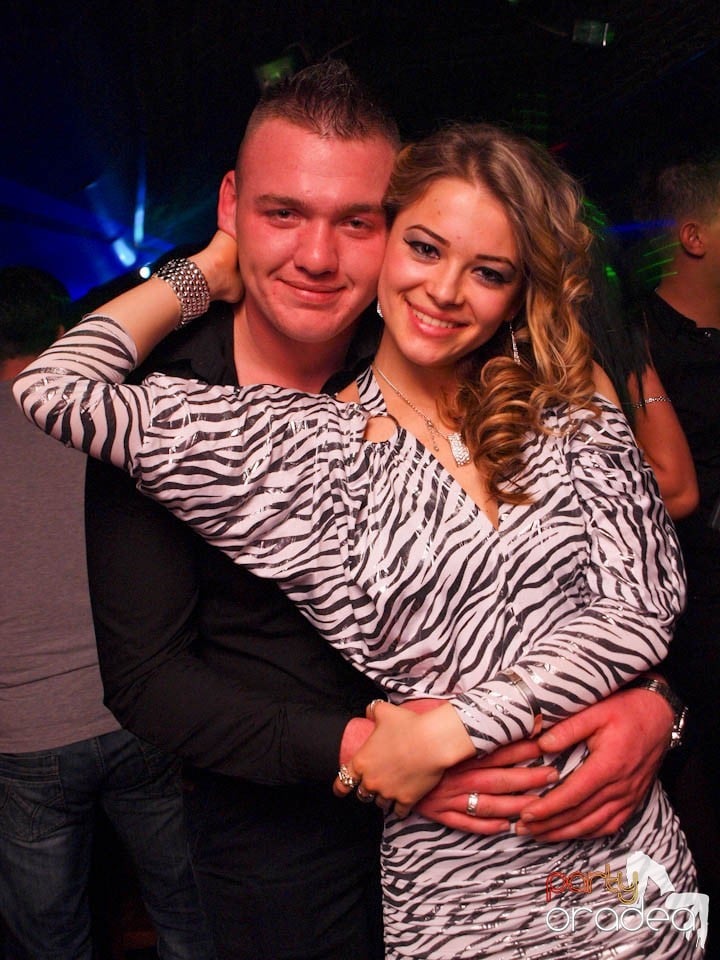 Friday Night Fever în Club Escape, 