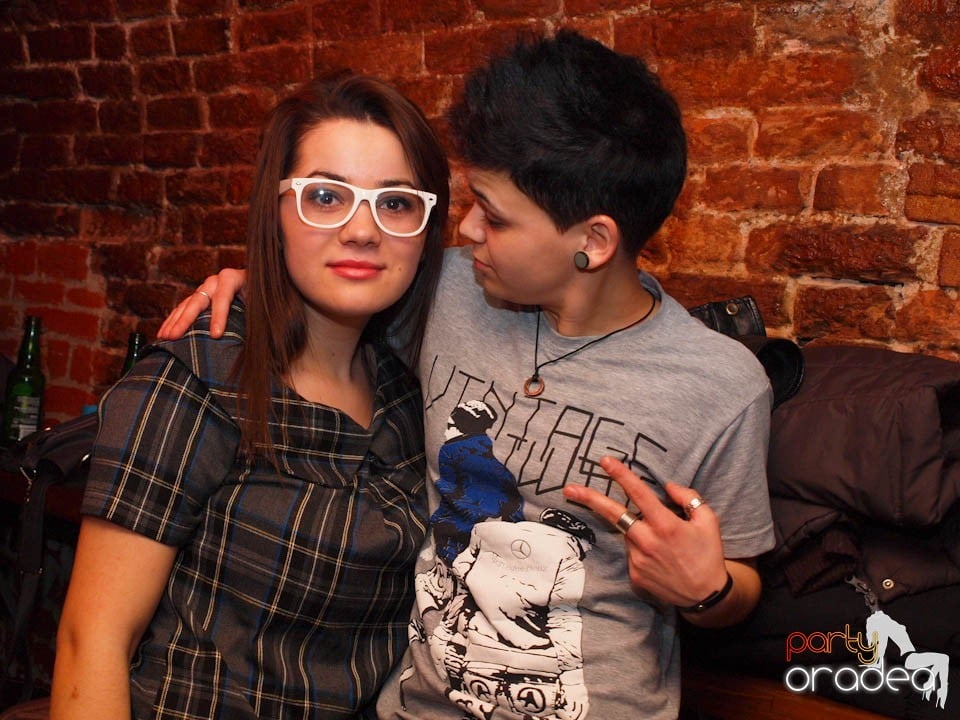 Friday Night Fever în Club Escape, 