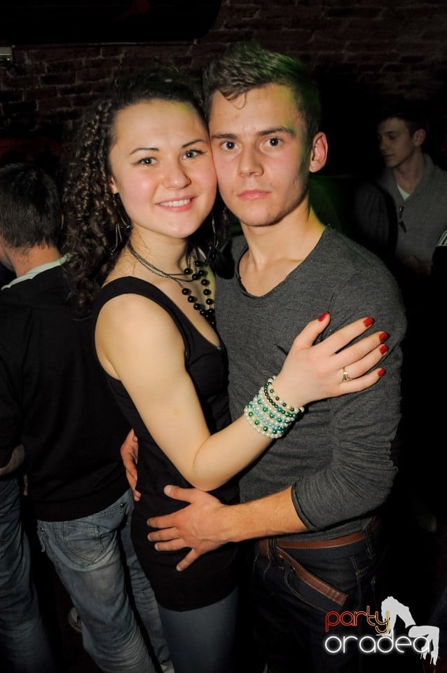 Friday Night Party 2 @ Escape,