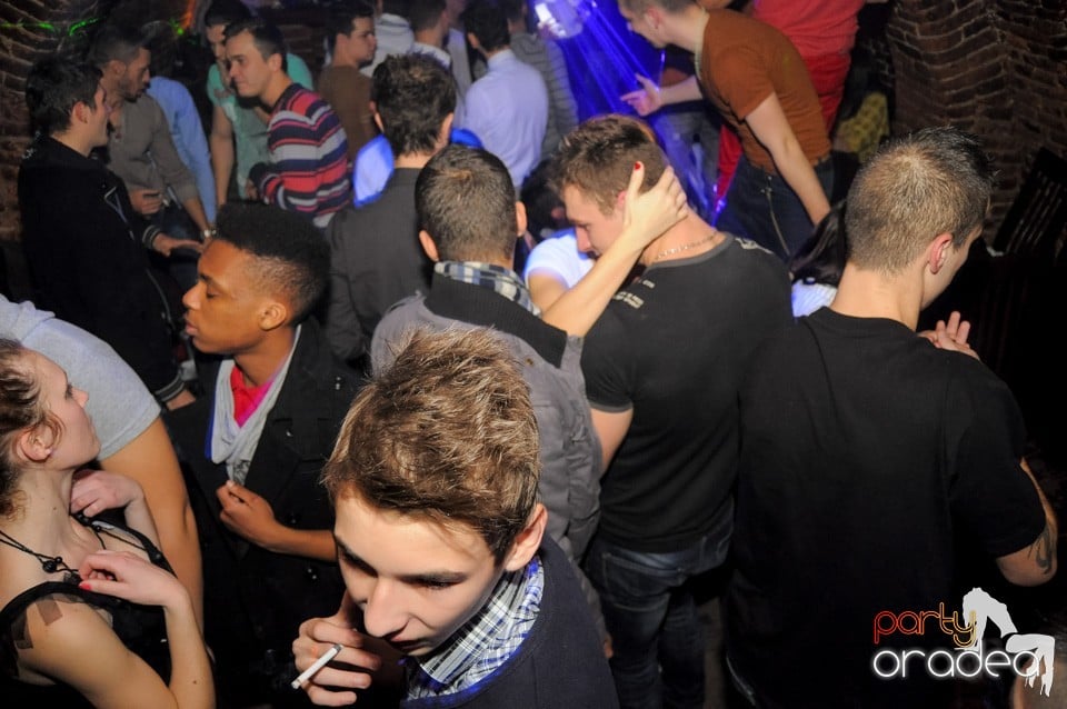Friday Night Party 2 @ Escape,