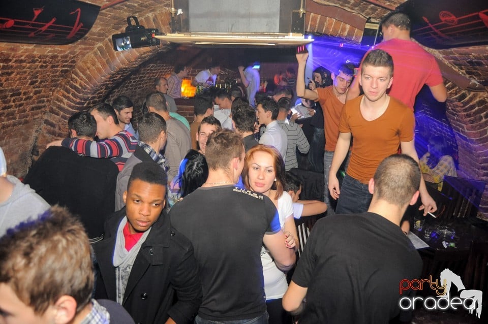 Friday Night Party 2 @ Escape,