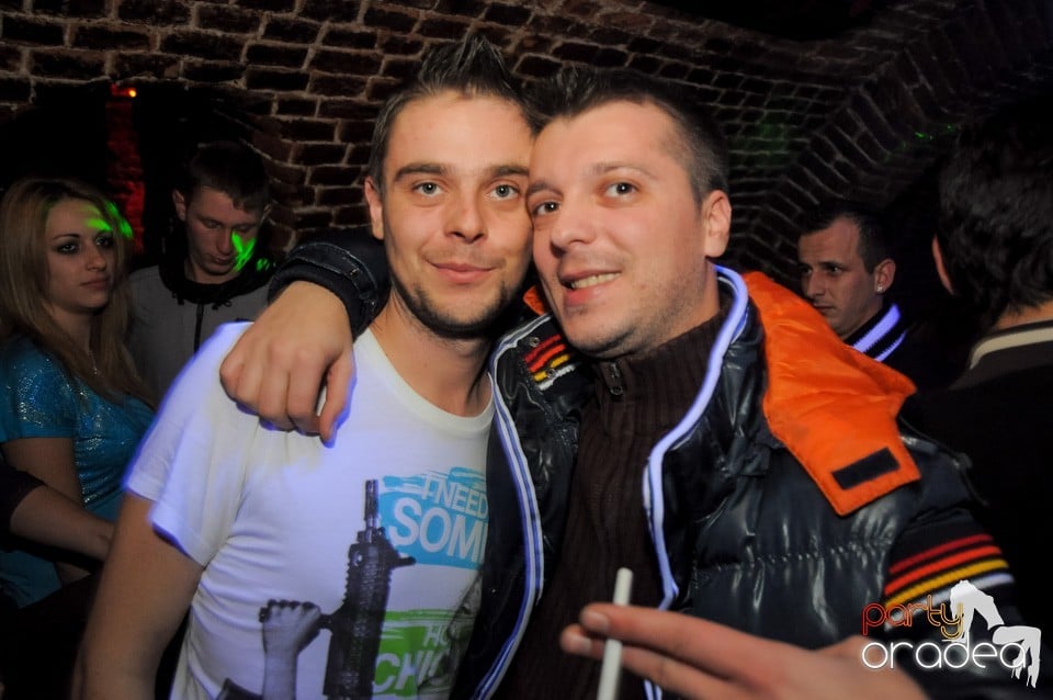 Friday Night Party 2 @ Escape,