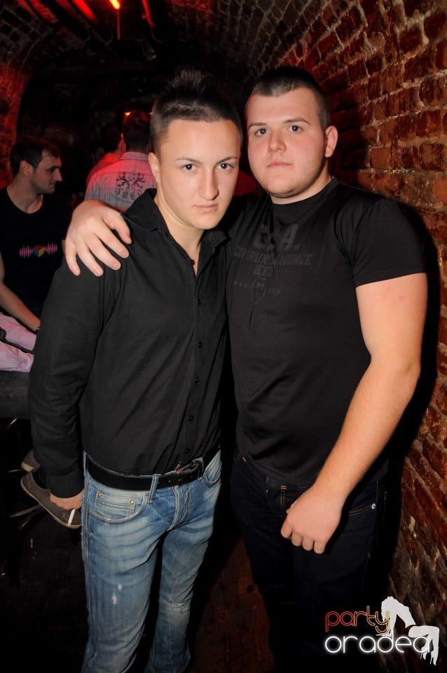 Friday Night Party 2 @ Escape, 