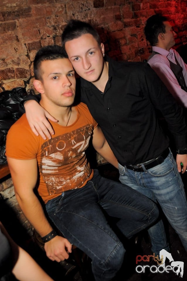 Friday Night Party 2 @ Escape,