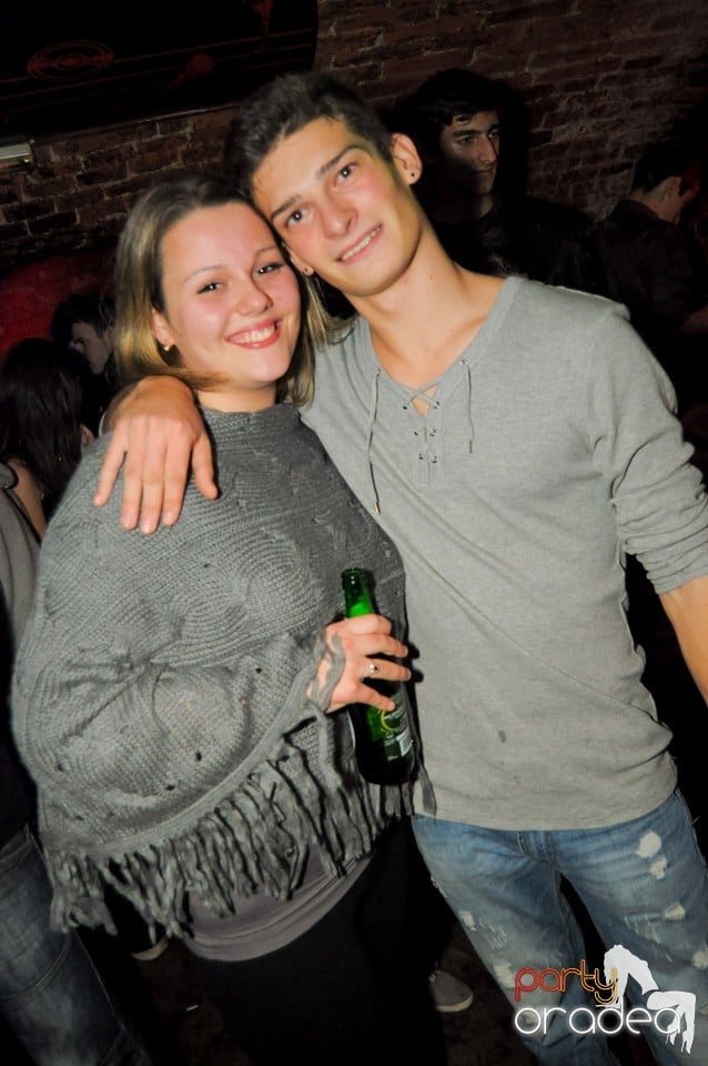Friday Night Party 2 @ Escape,