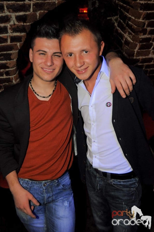 Friday Night Party 2 @ Escape,