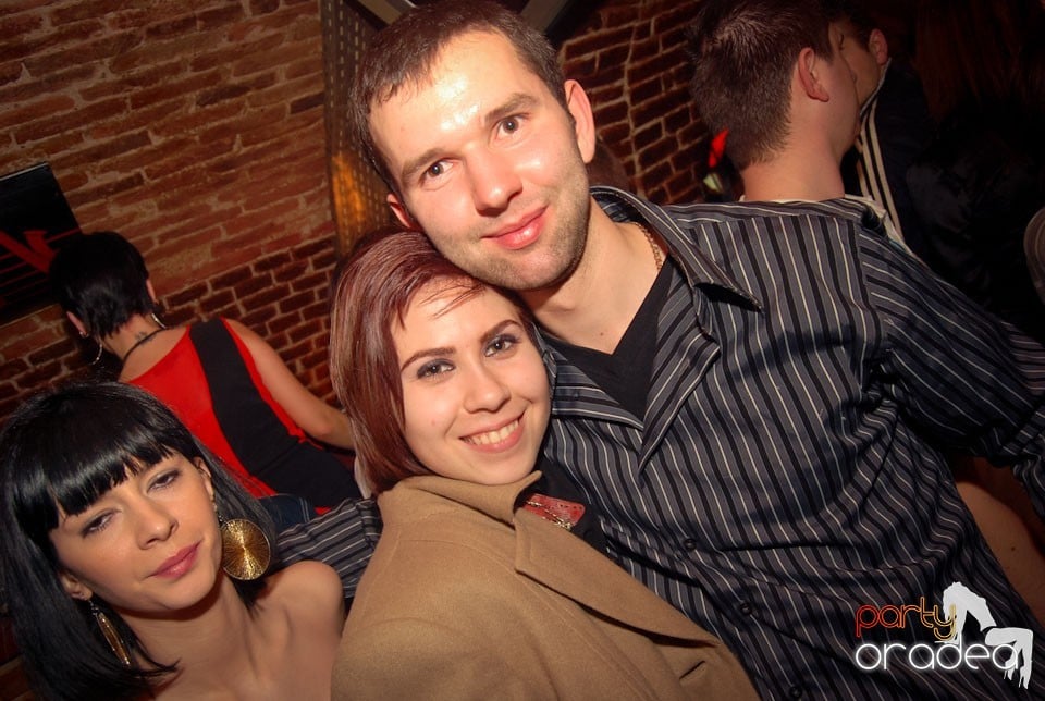 Friday Night Party @ Escape Club, 