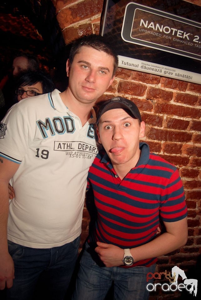 Friday Night Party @ Escape Club, 