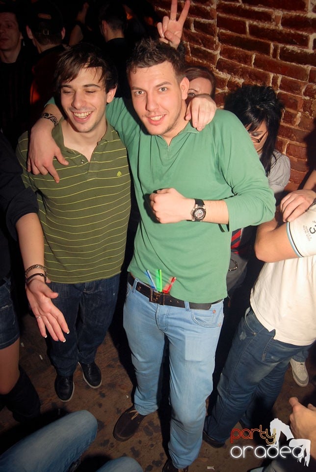 Friday Night Party @ Escape Club, 