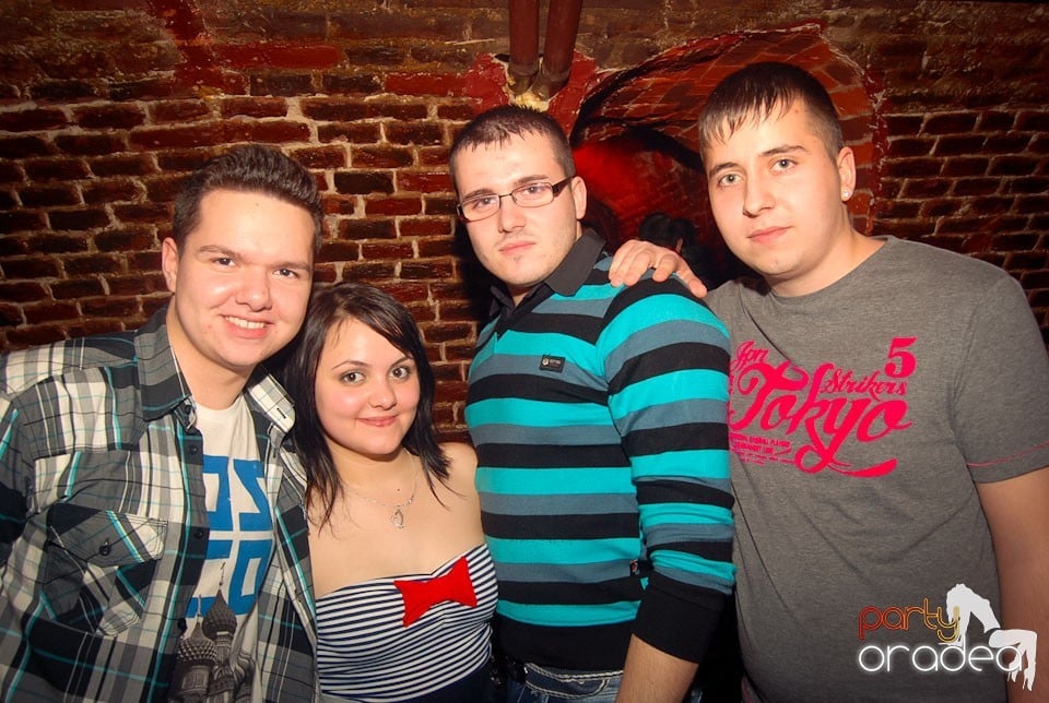 Friday Night Party @ Escape Club, 