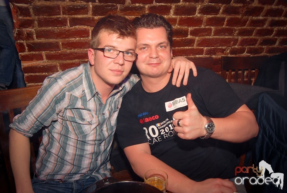 Friday Night Party @ Escape Club, 