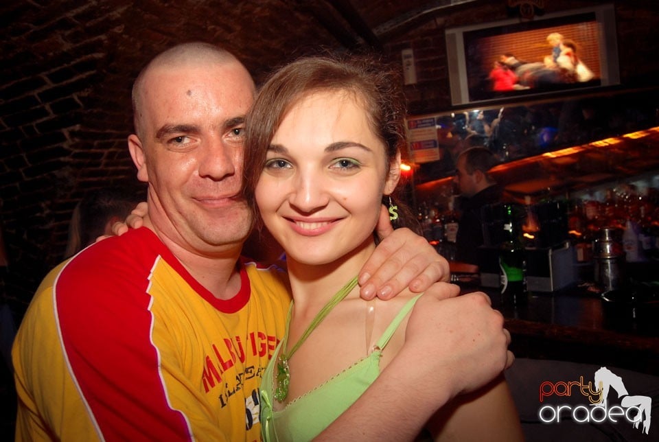 Friday Night Party @ Escape Club, 