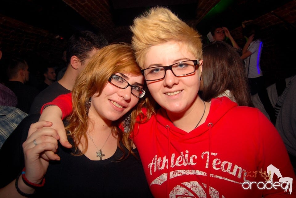 Friday Night Party @ Escape Club, 