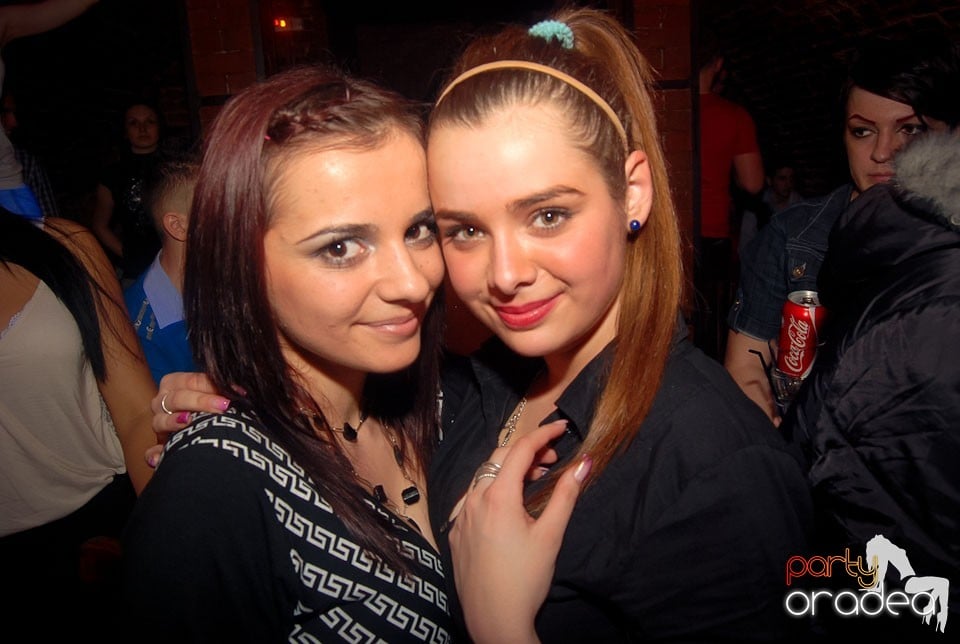 Friday Night Party @ Escape Club, 