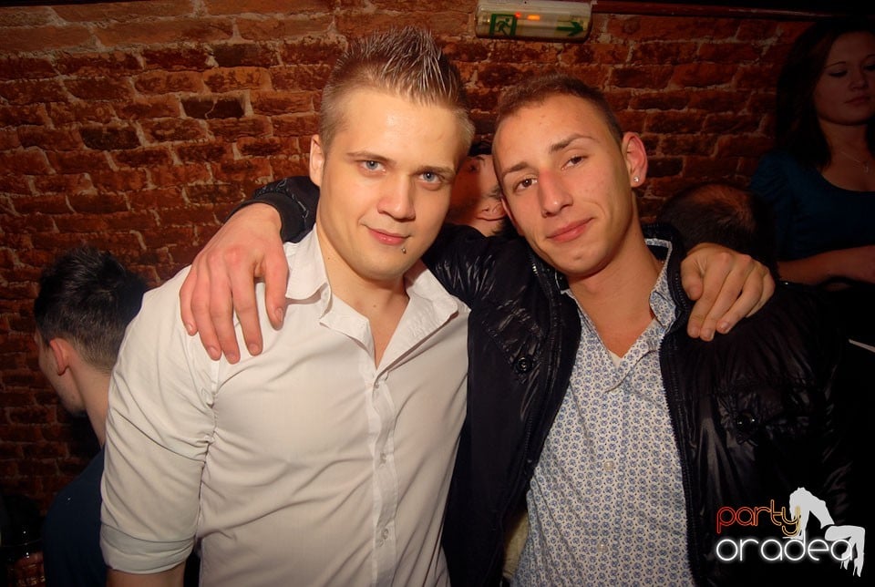 Friday Night Party @ Escape Club, 