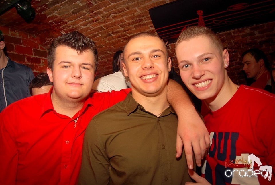 Friday Night Party @ Escape Club, 