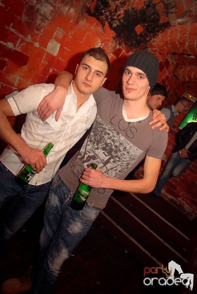 Friday Night Party @ Escape Club, 