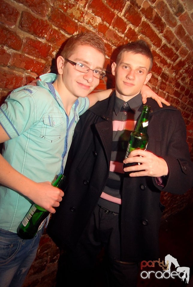 Friday Night Party @ Escape Club, 