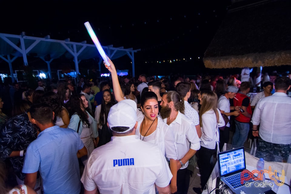 Friday Night Party @ Rivo Summer Club, Hanul Pescarilor
