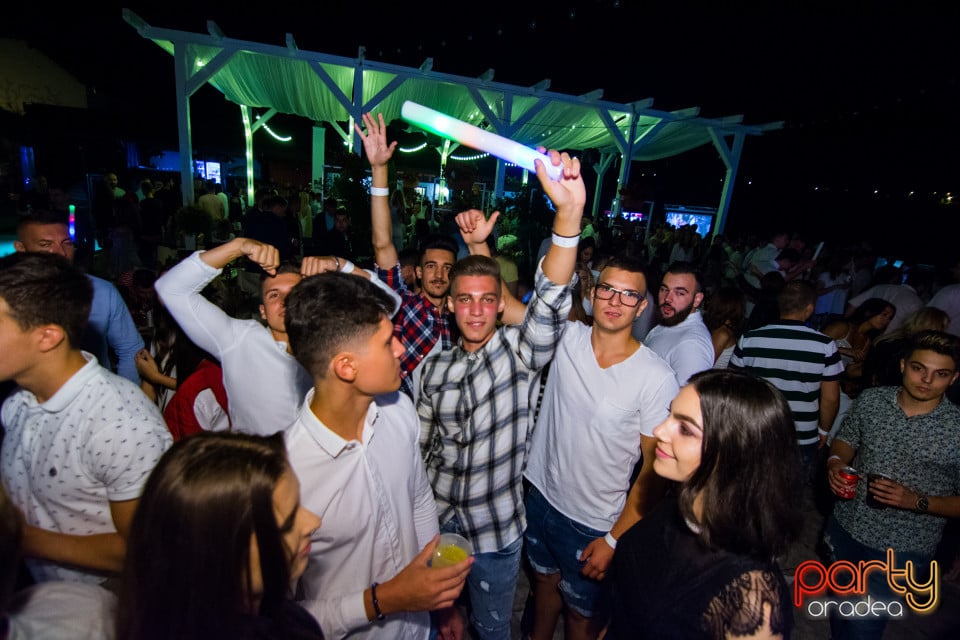 Friday Night Party @ Rivo Summer Club, Hanul Pescarilor