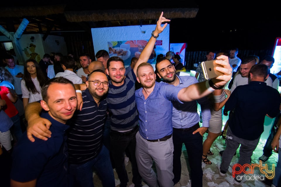 Friday Night Party @ Rivo Summer Club, Hanul Pescarilor