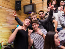 Friday Night Party @ Steam Bar