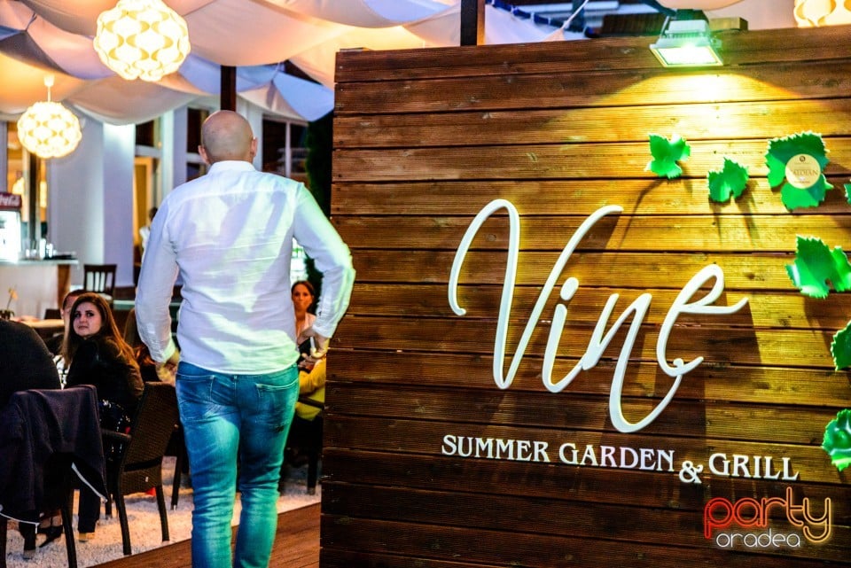 Friday Night Party with Dj Chrom, Vine Summer Garden & Grill