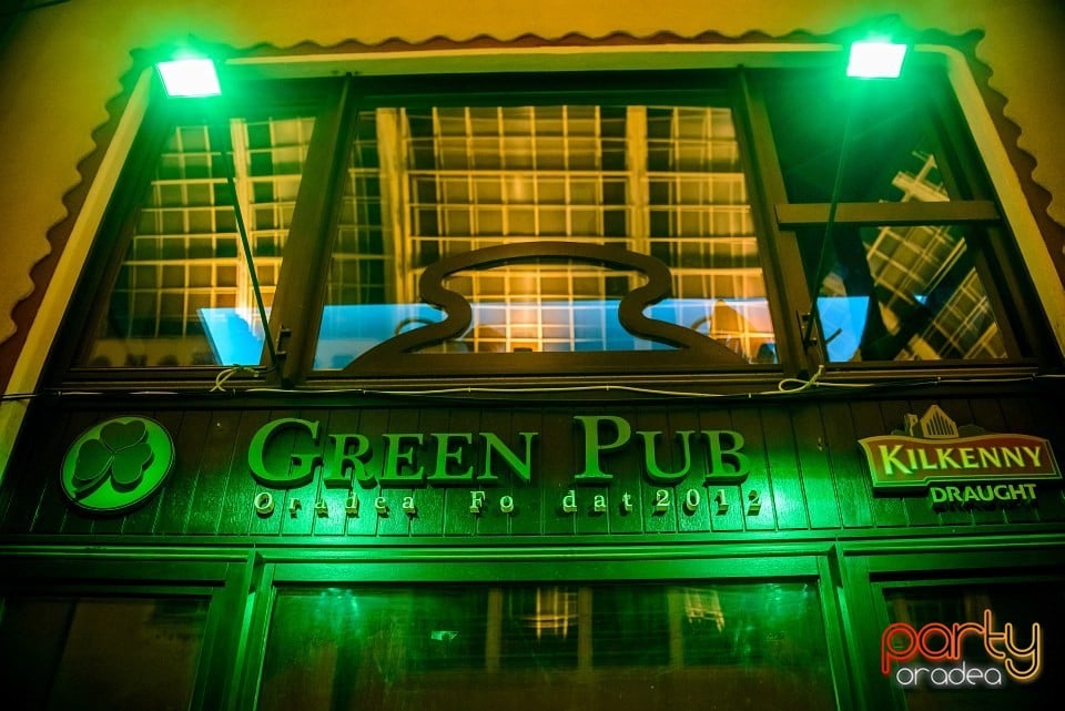 Friday Night Party, Green Pub