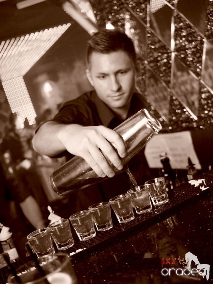 Friday Night @ The One,