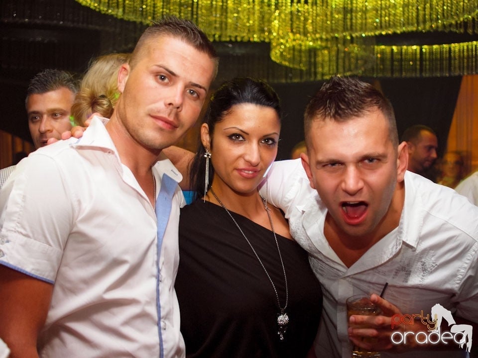 Friday Night @ The One,