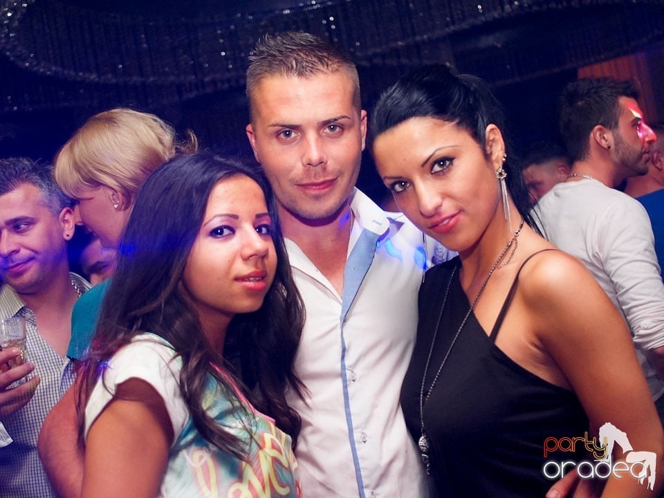 Friday Night @ The One,