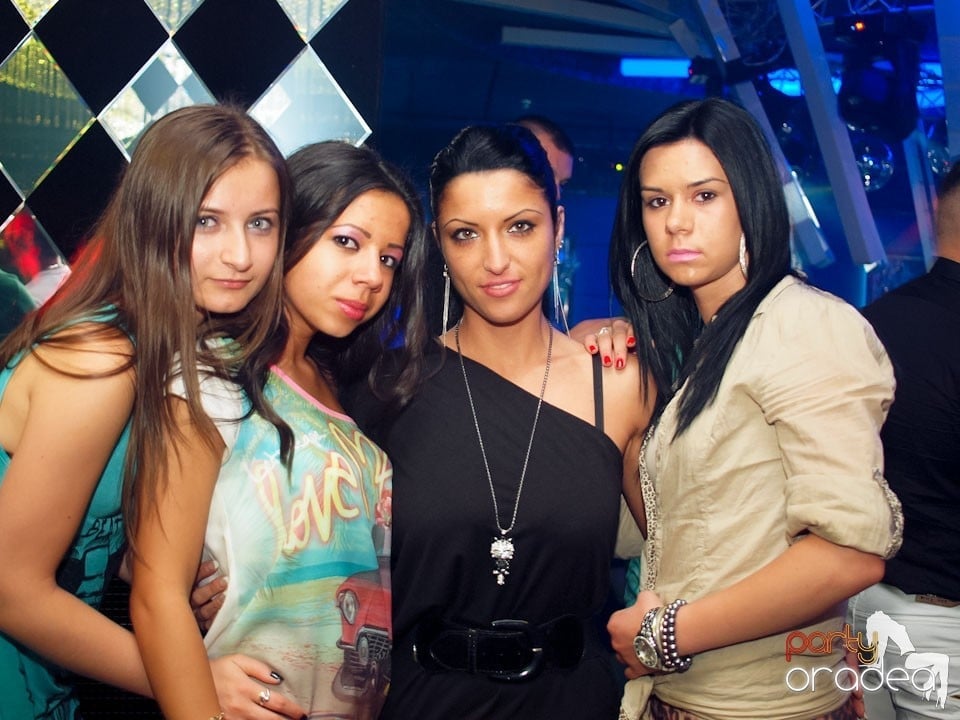 Friday Night @ The One,