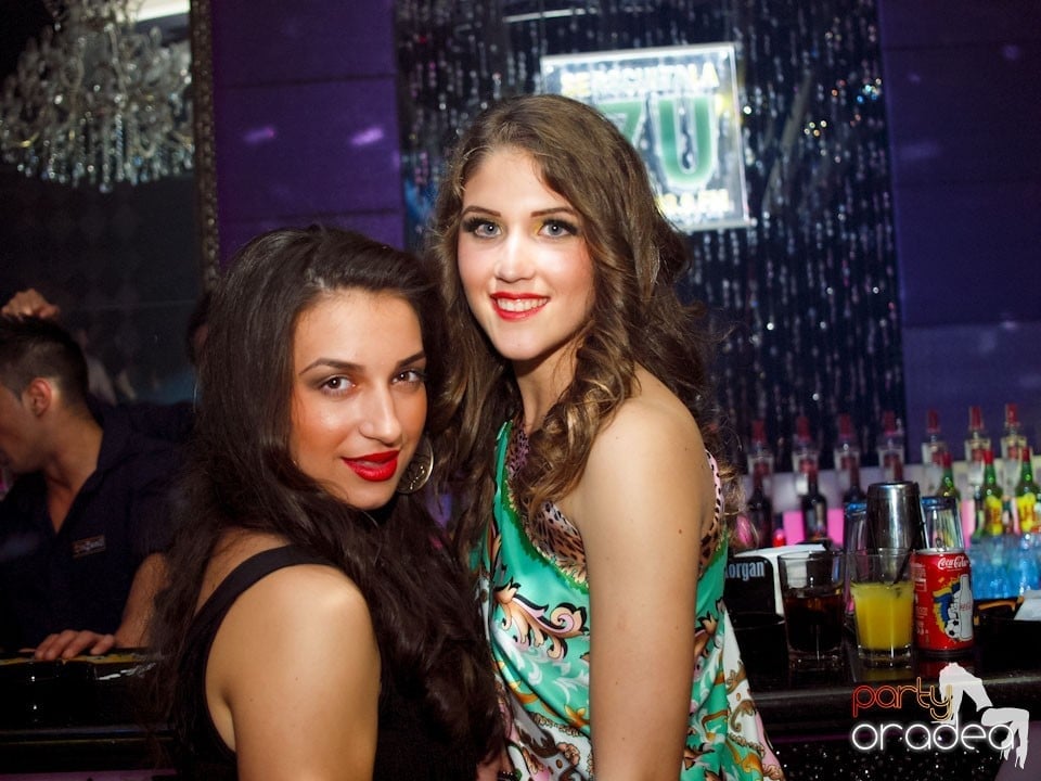 Friday Night @ The One,