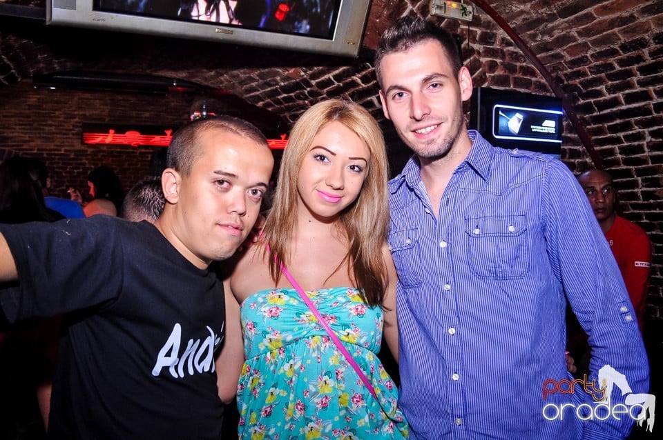 Friday night clubbing, 